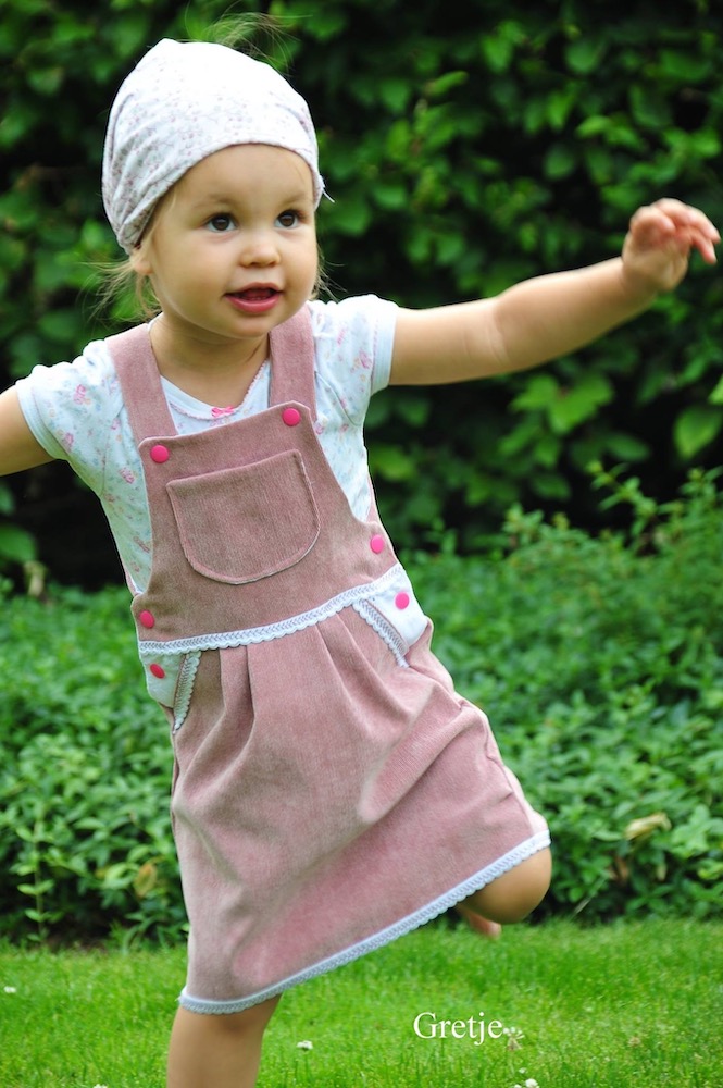 n-hfrosch-schnittmuster-latzkleid-latzzy-dress-kinder-68-152-ebook image 3