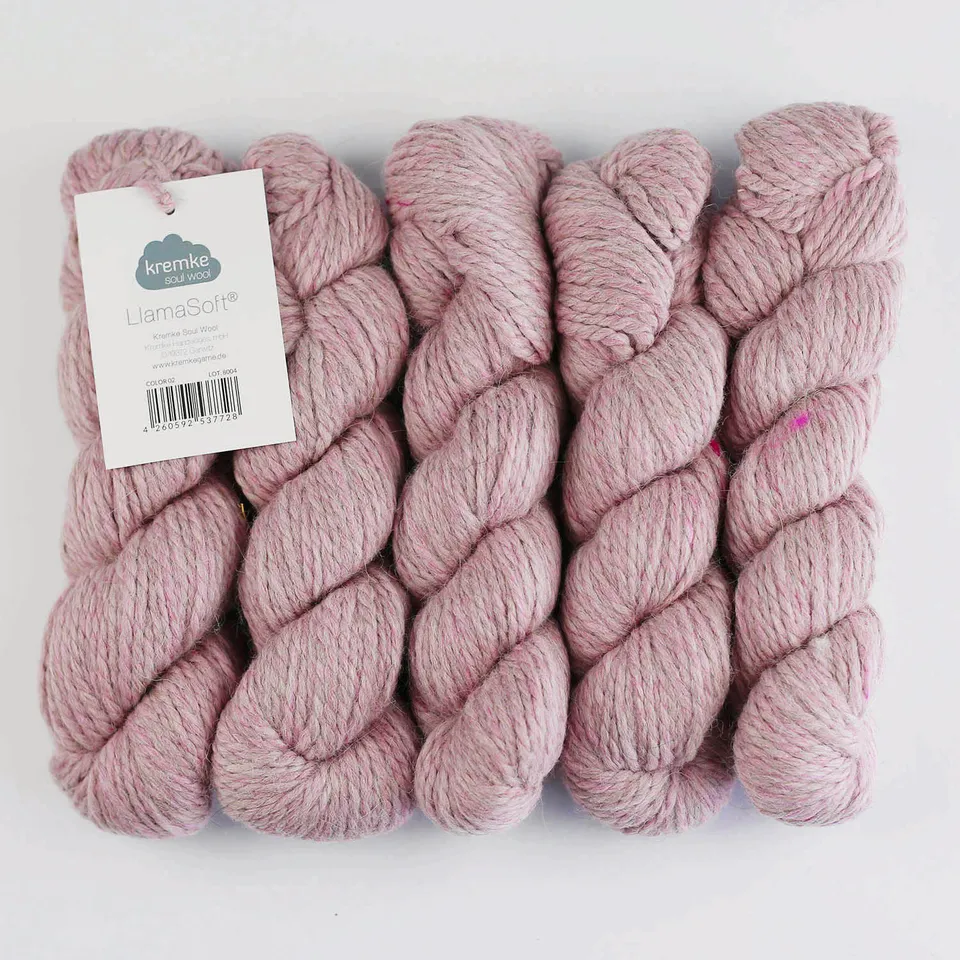 kremke-soul-wool-llama-soft-strickwolle-500g-altrosa-melange-100-lama image 1