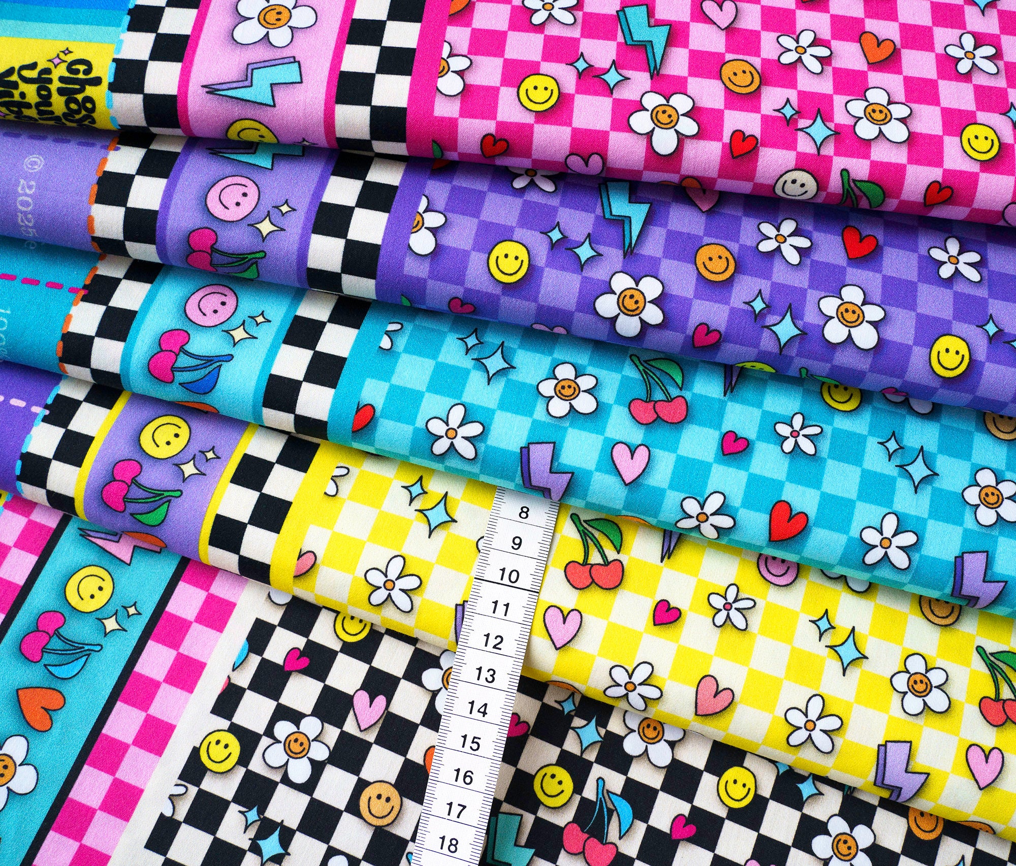 hamburger-liebe-choose-your-vibe-be-you-satin-col-1-webware image 2