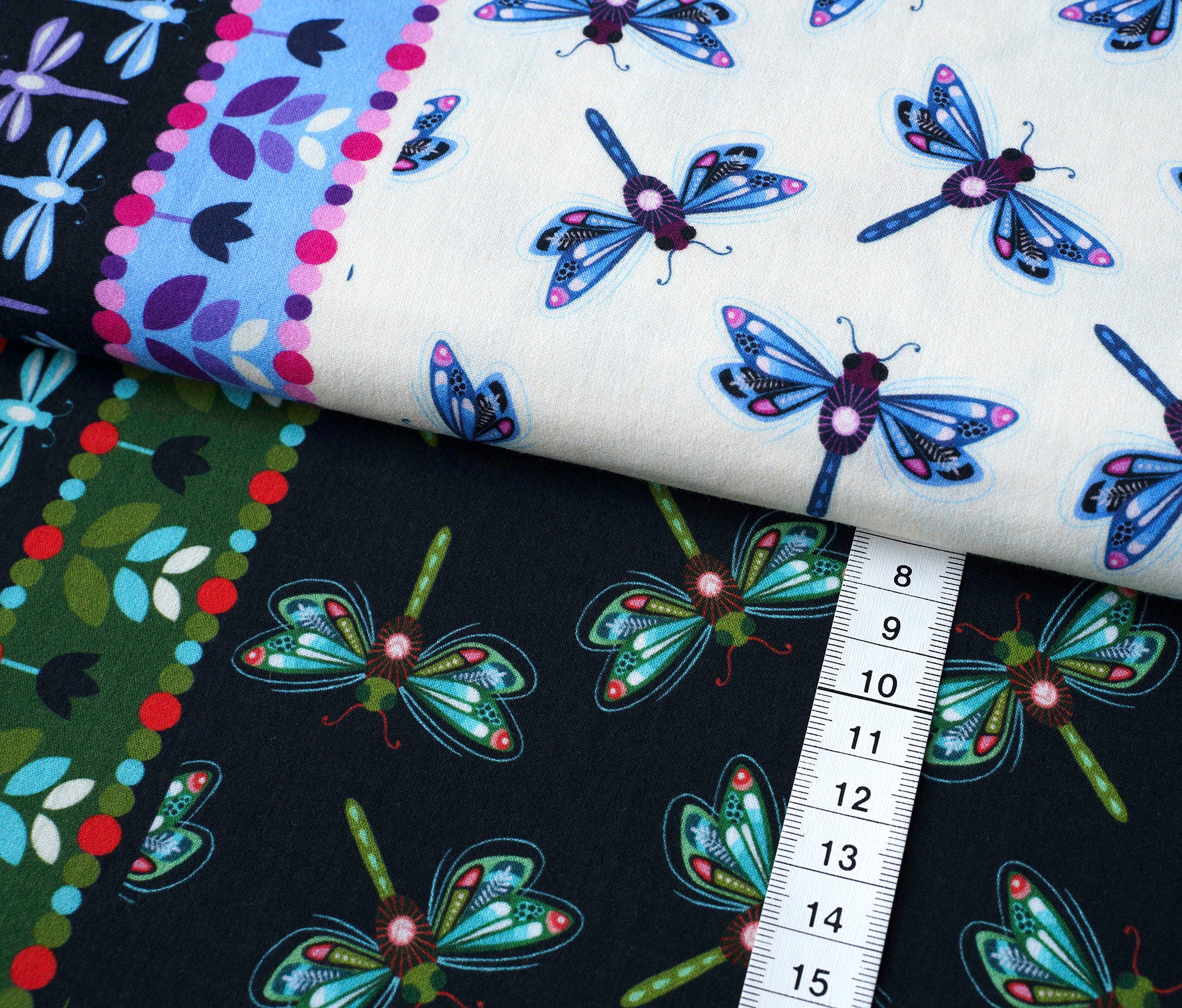 hamburger-liebe-beetles-bugs-dragonfly-jerseystoff-col-1-bio image 2