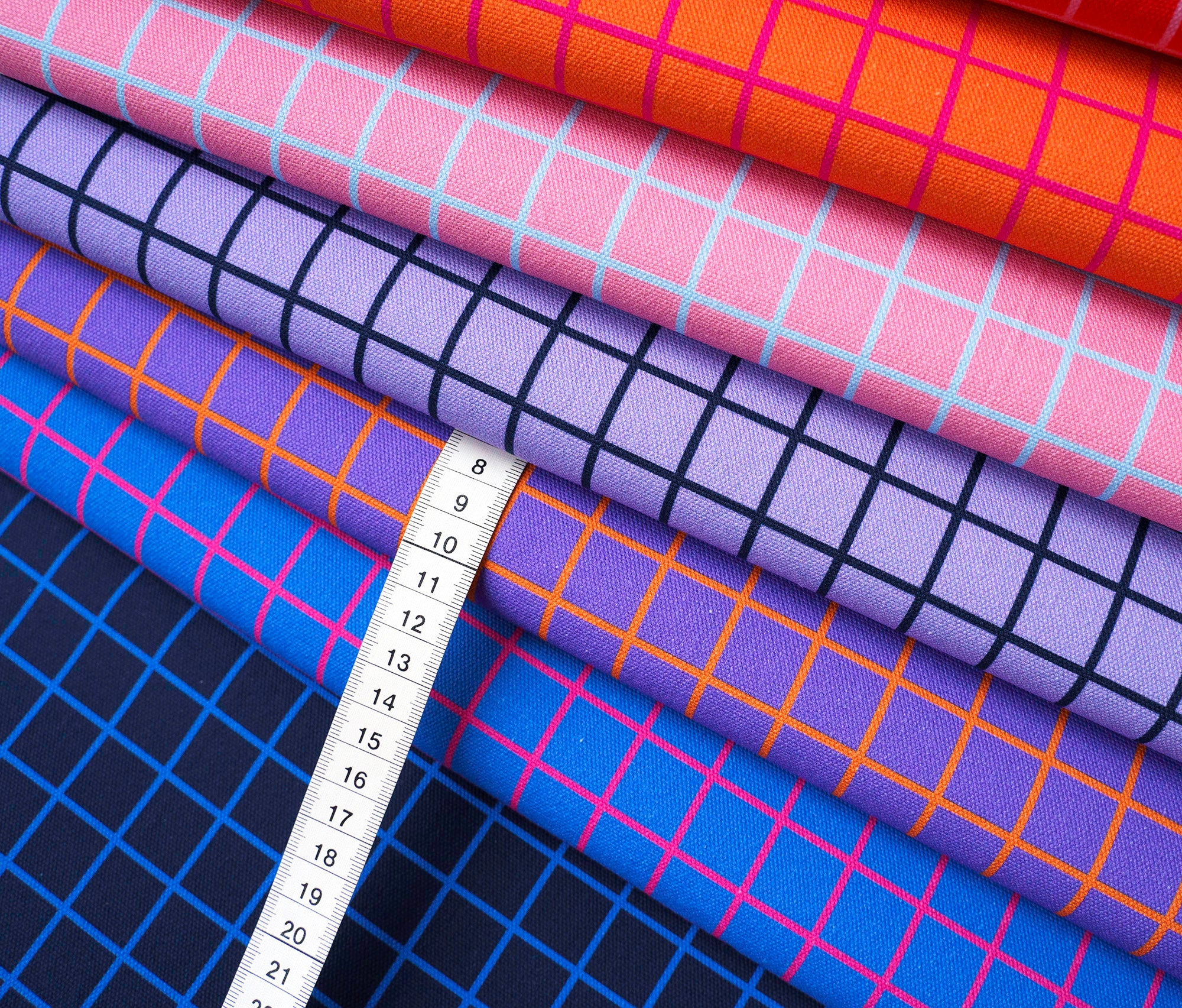 hamburger-liebe-beetles-bugs-grids-sweat-col-1-bio image 2