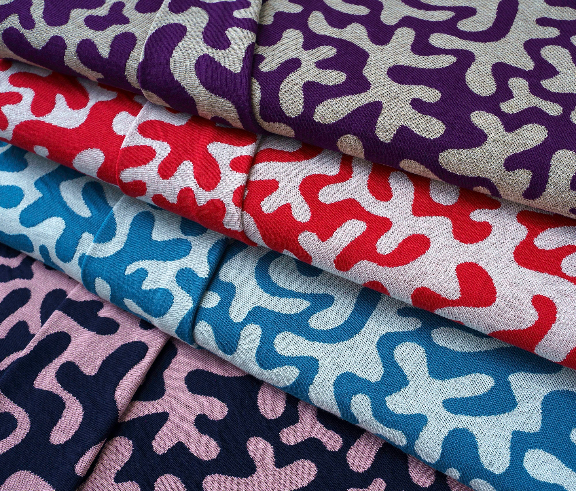 hamburger-liebe-gleam-twistmaze-doubleface-jacquard-bio image 7