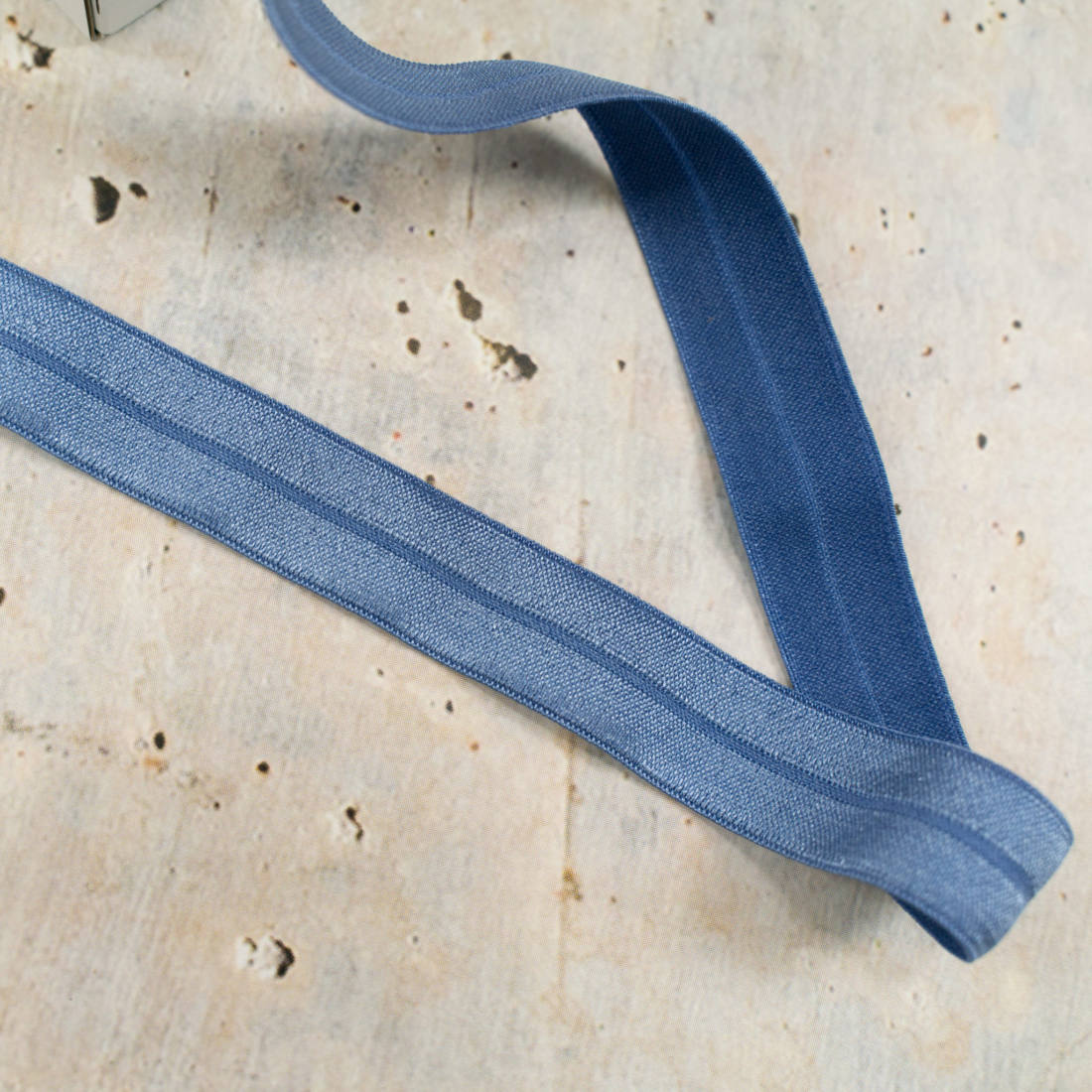 veno-elastisches-einfassband-20-mm-falzgummi-blau image 4