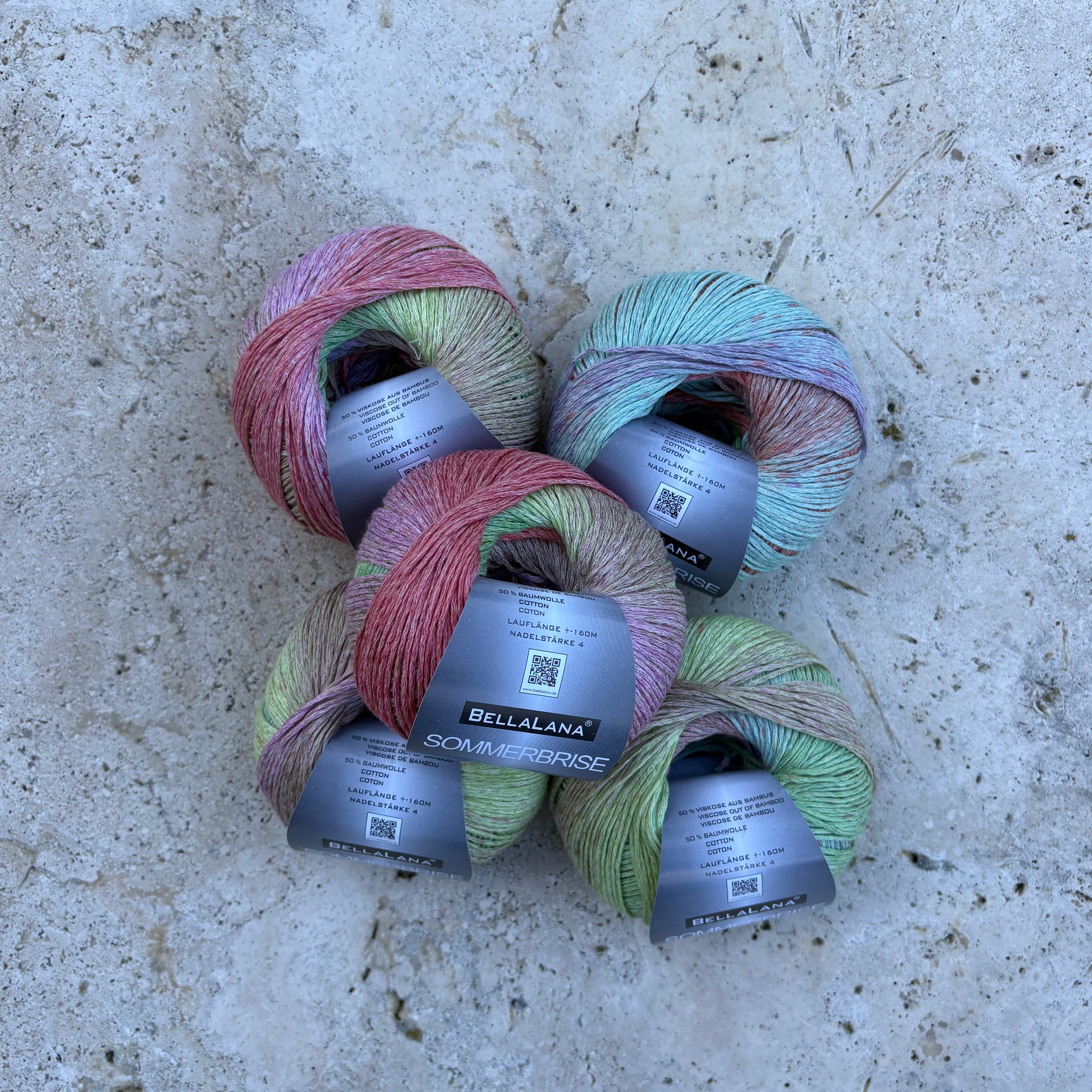 bellalana-sommerbrise-farbverlaufsgarn-rot-gr-n-blau-104-vegan image 1