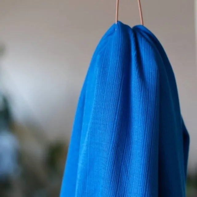 n-hfrosch-stoffe-viskose-strick-stoff-blau-feinstrick image 1