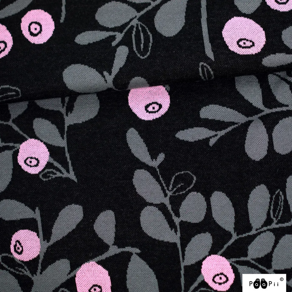 n-hfrosch-stoffe-bio-strick-jacquard-varpu-schwarz-wei-rosa image 1