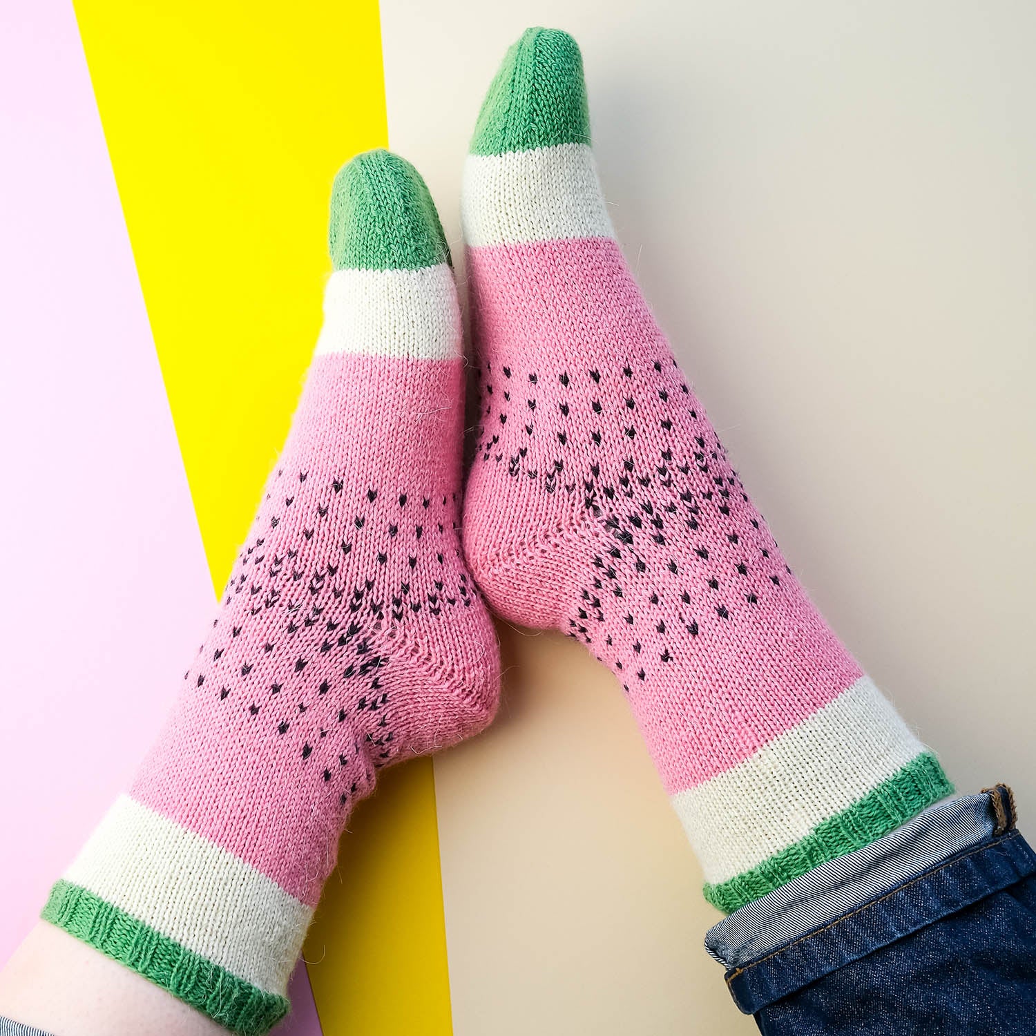 kremke-soul-wool-fruity-socks-wassermelone-strickanleitung-socken image 1