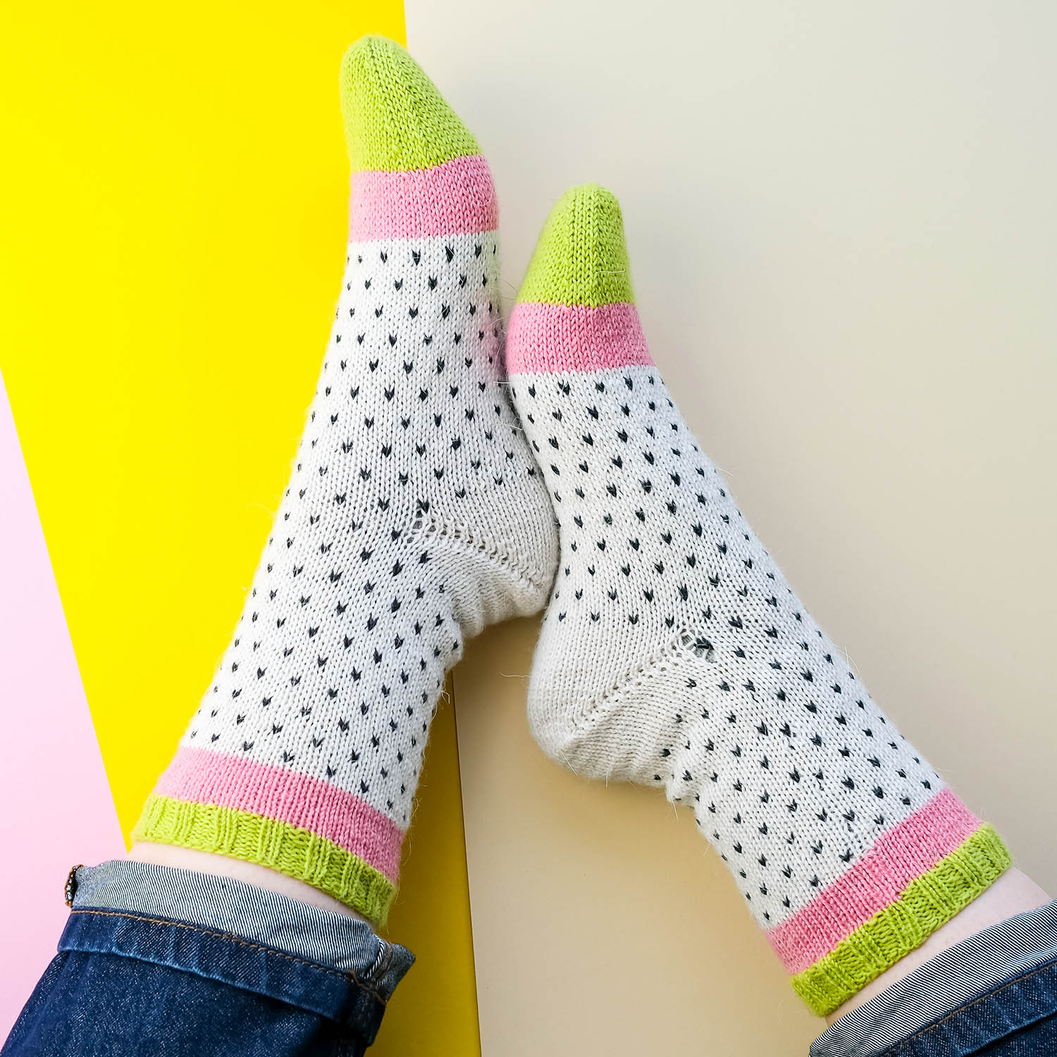 kremke-soul-wool-fruity-socks-drachenfrucht-sockenanleitung-de image 1