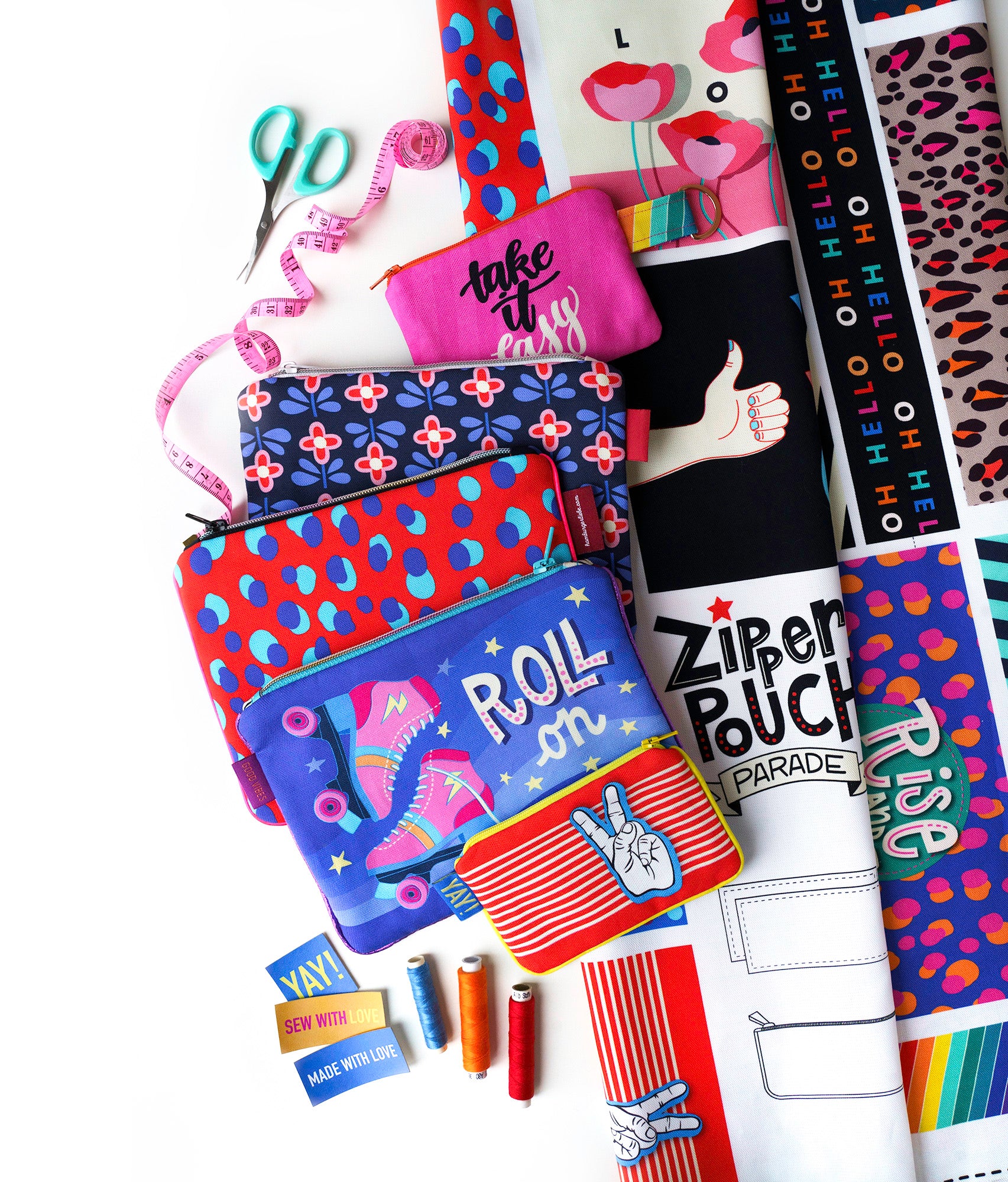 hamburger-liebe-wonderland-zipper-pouch-parade-canvas-panel image 4
