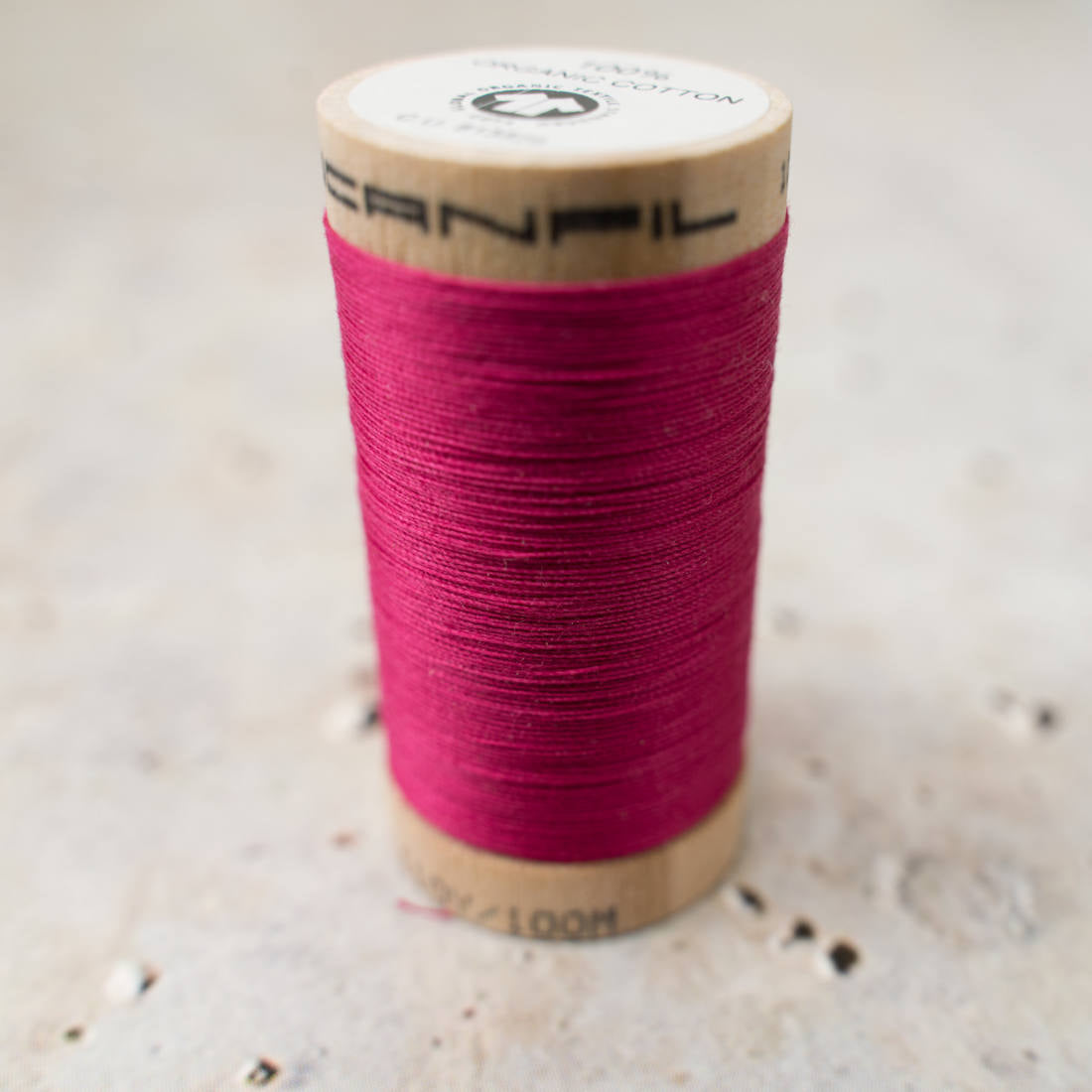 scanfil-bio-n-hgarn-100-m-fuchsia-4811-gots-baumwolle image 4
