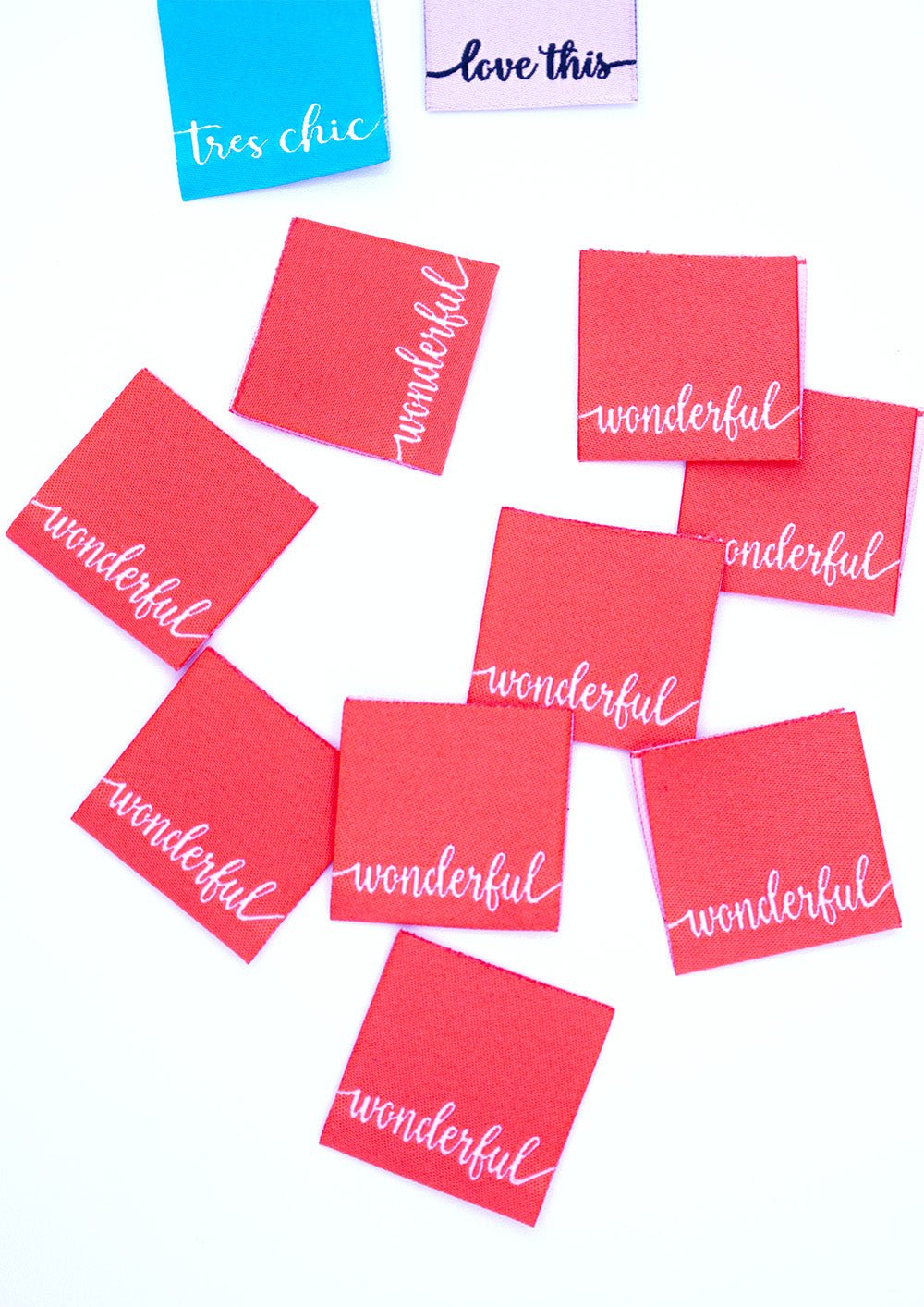 konfetti-patterns-label-wonderful-9er-set-retrorot-webetiketten image 1