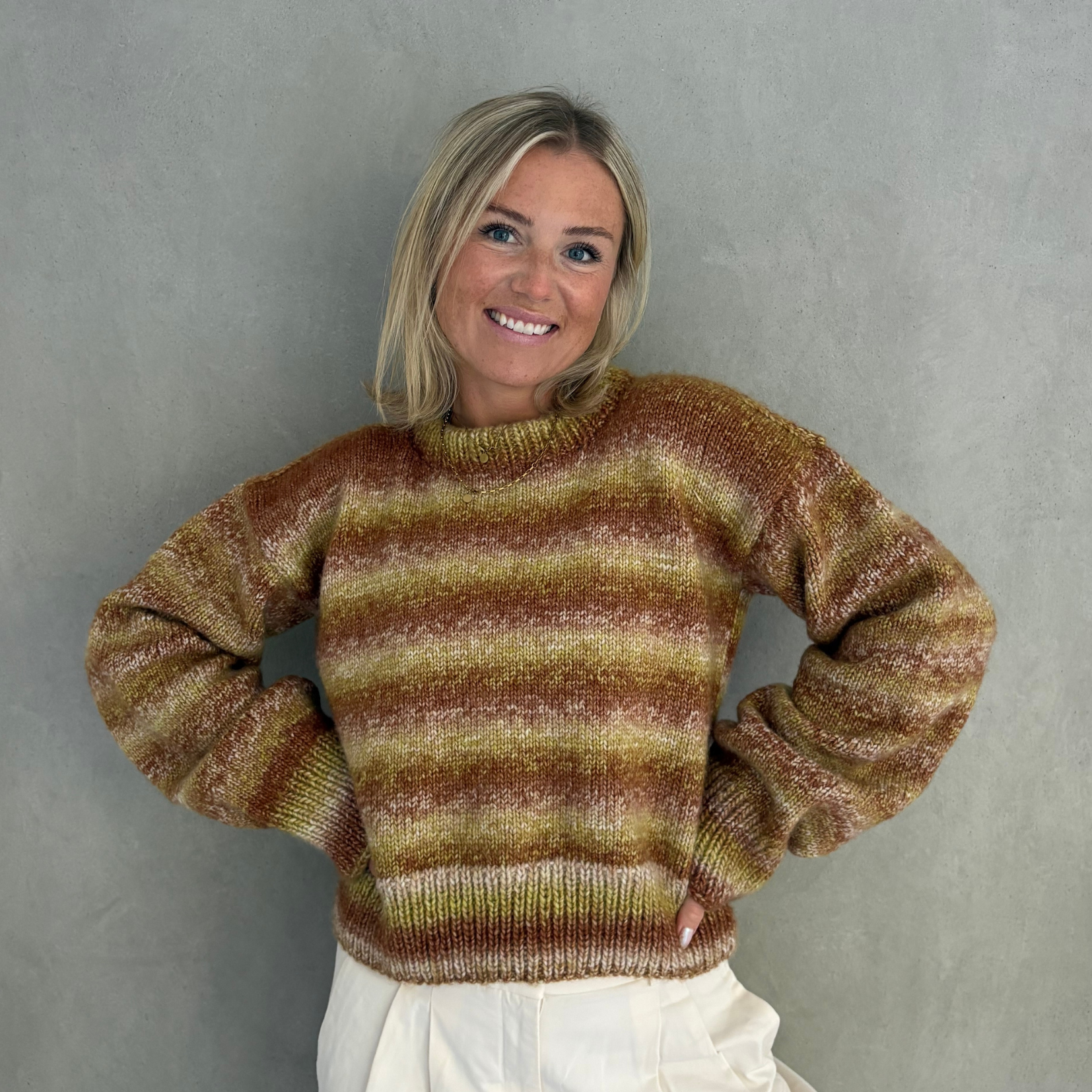 bellalana-dream-pullover-strickset-mit-anleitung-farbverlauf image 1