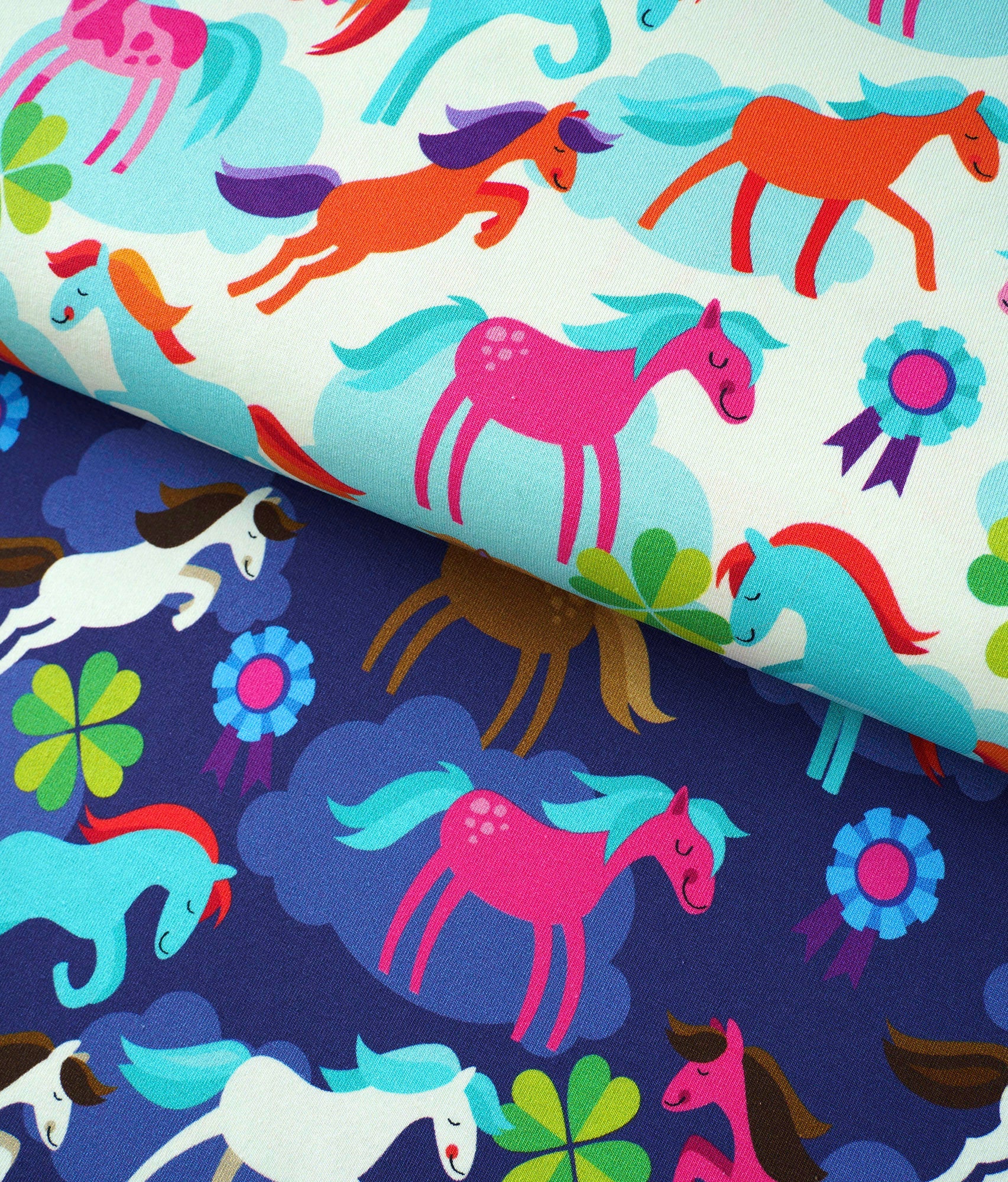 hamburger-liebe-classics-no-1-life-is-a-pony-farm-sweat-col-1 image 5