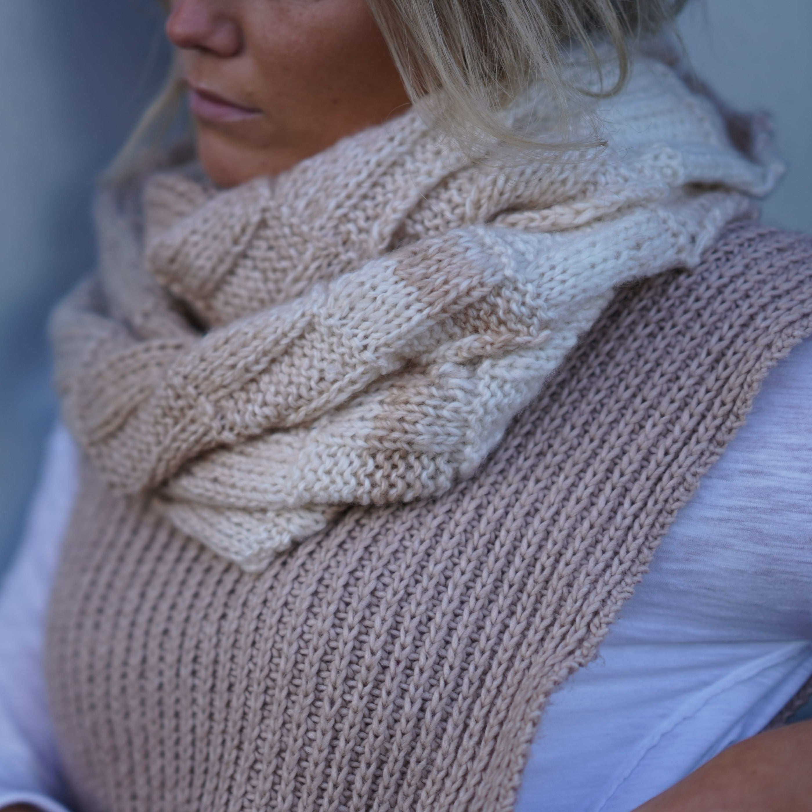 bellalana-dream-rundschal-strickset-ecru-beige-302-mit-anleitun image 5