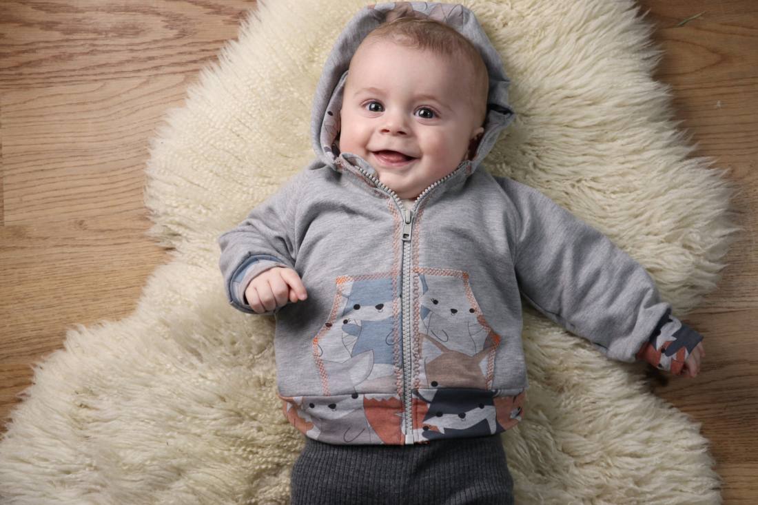 n-hfrosch-schnittmuster-krim-baby-sweatjacke-ebook-kapuze image 6