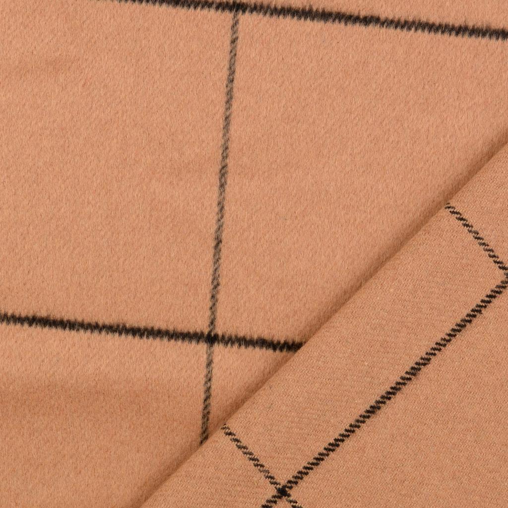 n-hfrosch-mantelflausch-karo-mantelstoff-karamell-wollgemisch image 2