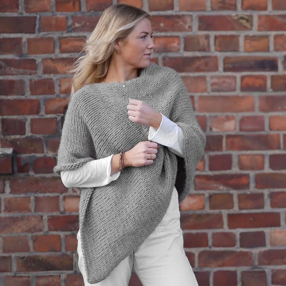 bellalana-strick-sets-nordkap-poncho-silbergrau-anf-nger-38-40 image 1
