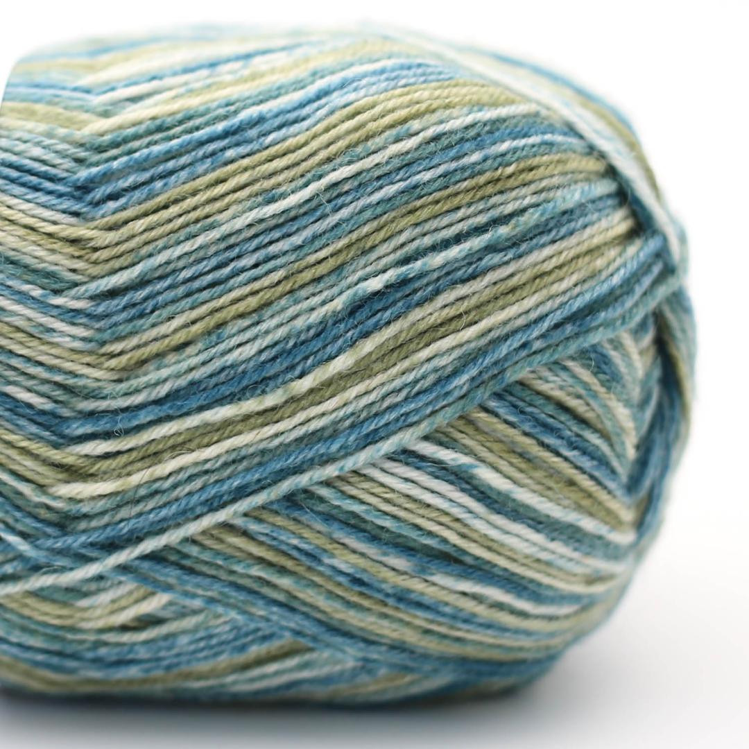 kremke-soul-wool-edelweiss-print-4fach-sockenwolle-fog-streifenmuster image 6