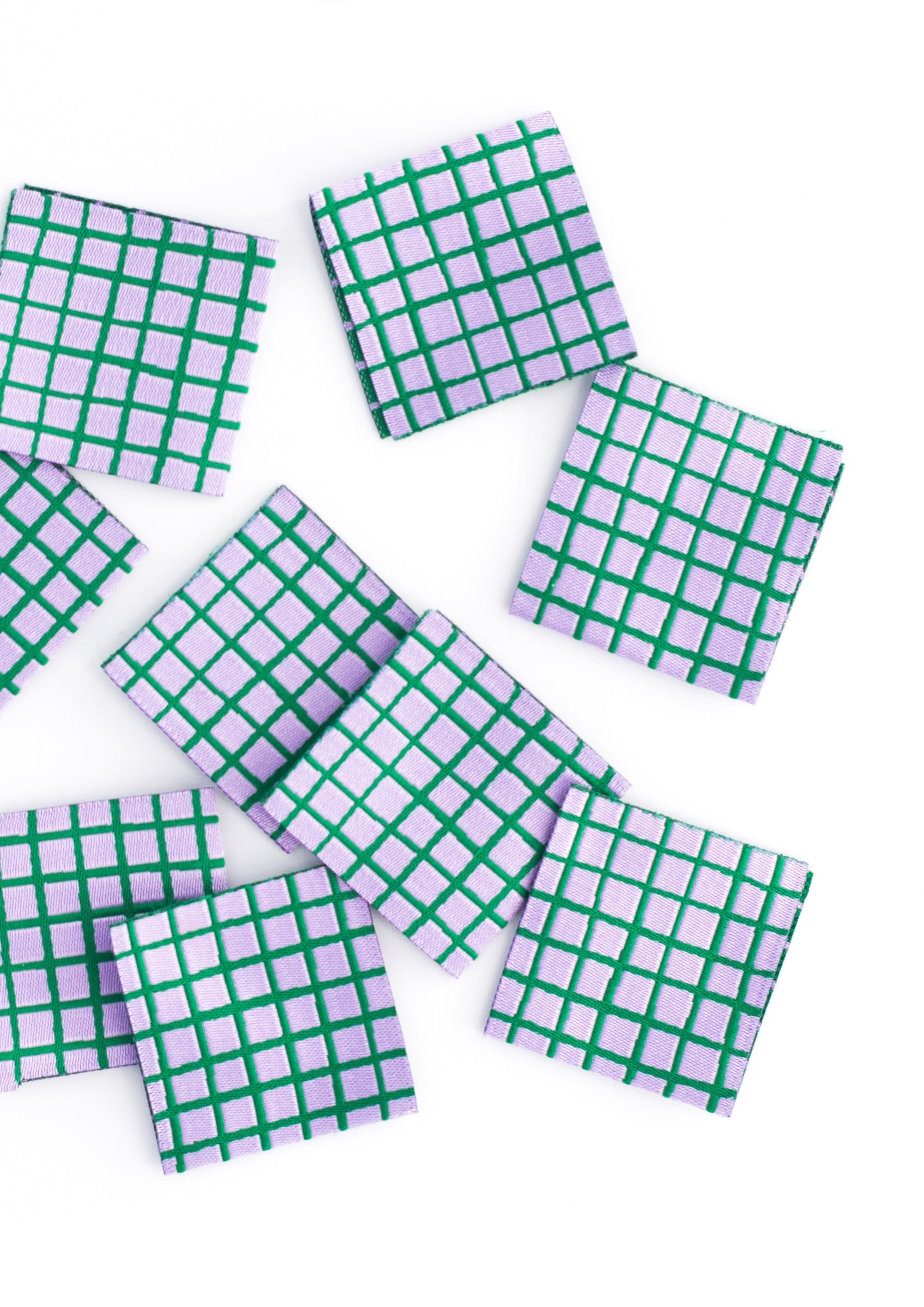 konfetti-patterns-label-raster-9er-set-webetiketten-lilac-3x3cm image 2