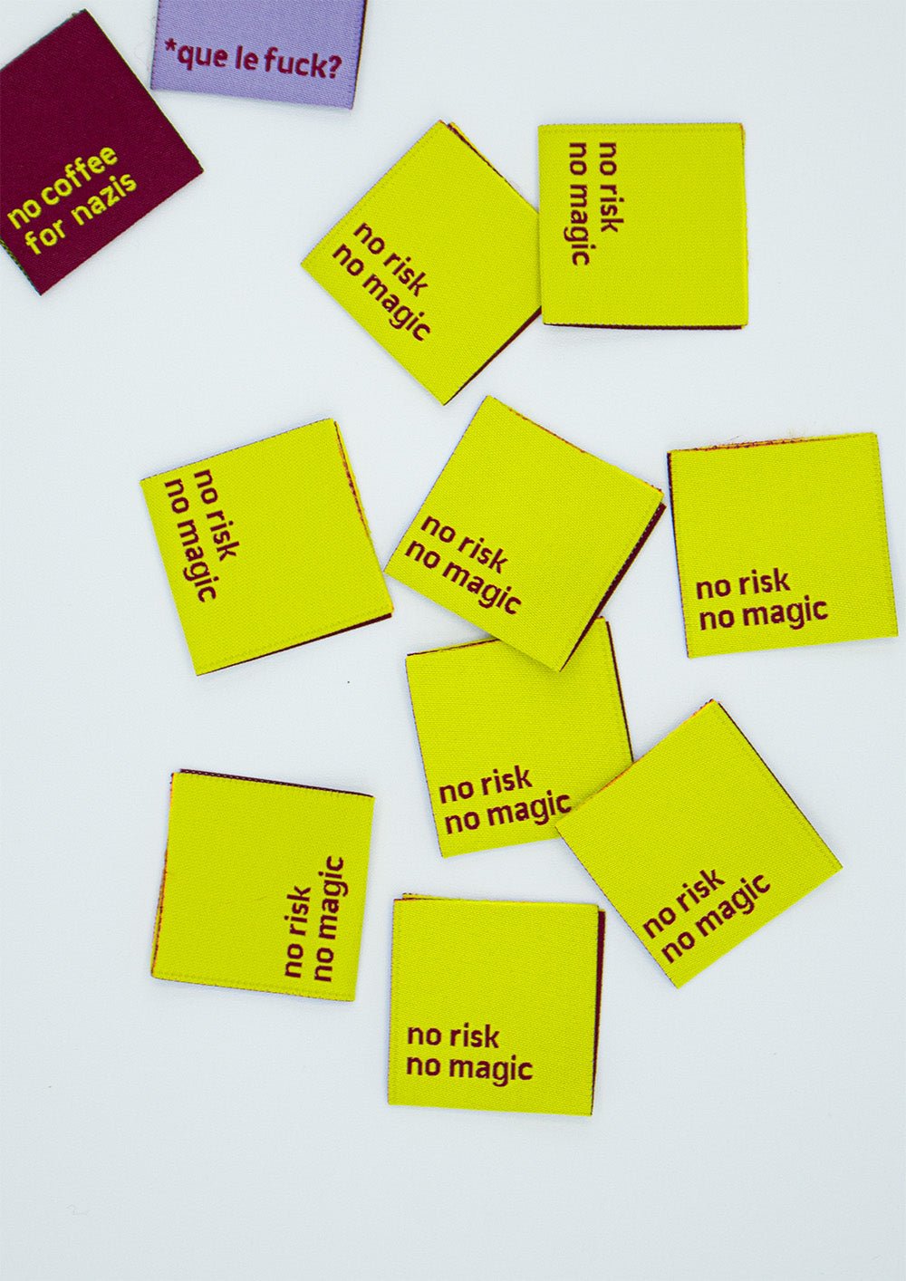 konfetti-patterns-label-no-risk-no-magic-weblabel-9er-set-3x3-cm image 1