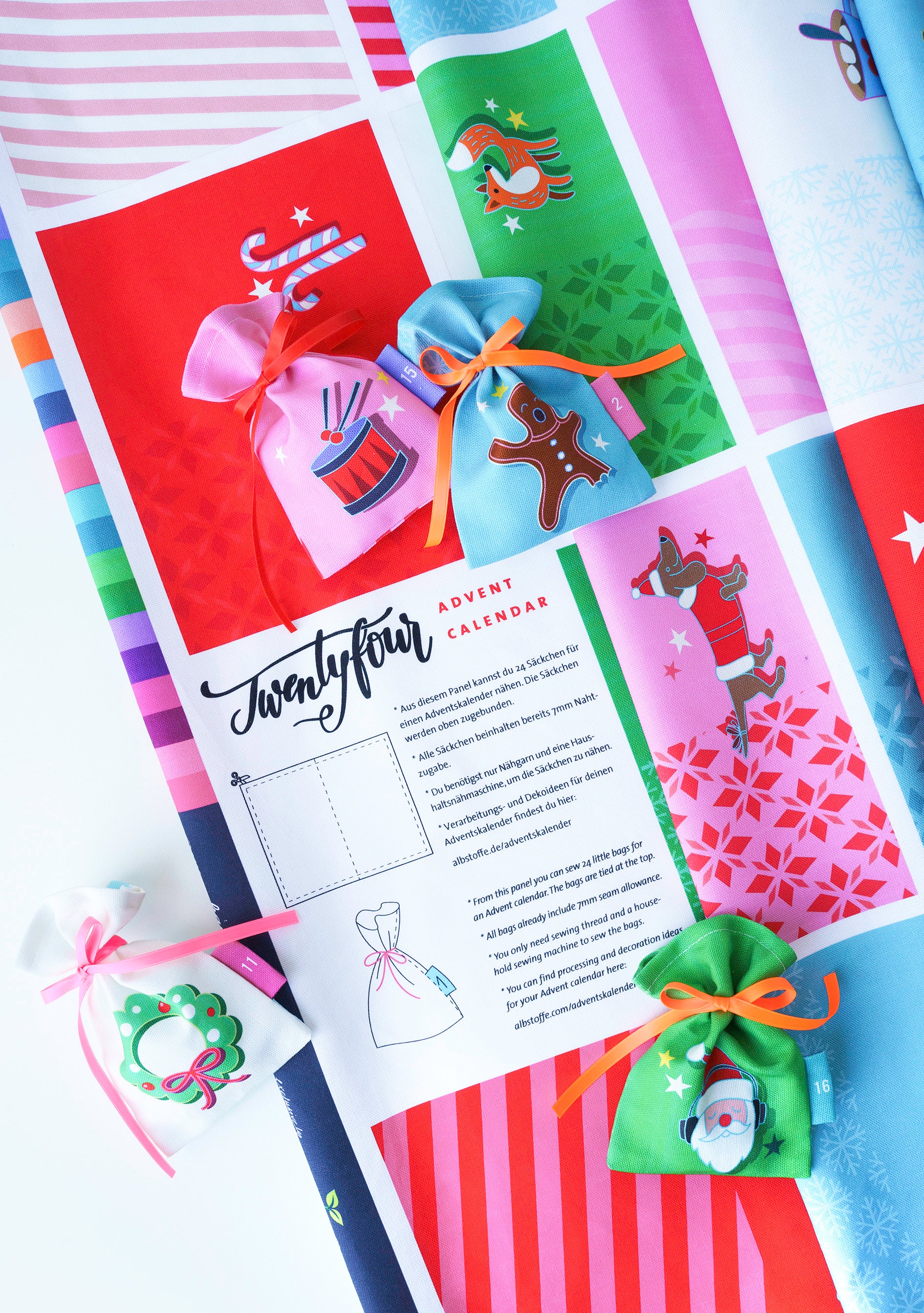hamburger-liebe-ugly-christmas-twentyfour-panel-canvas image 3