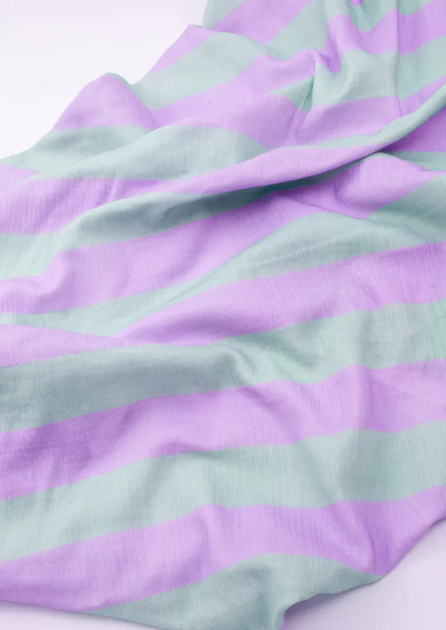 konfetti-patterns-musselin-konfettistreifen-lilac-mint-meterware image 1