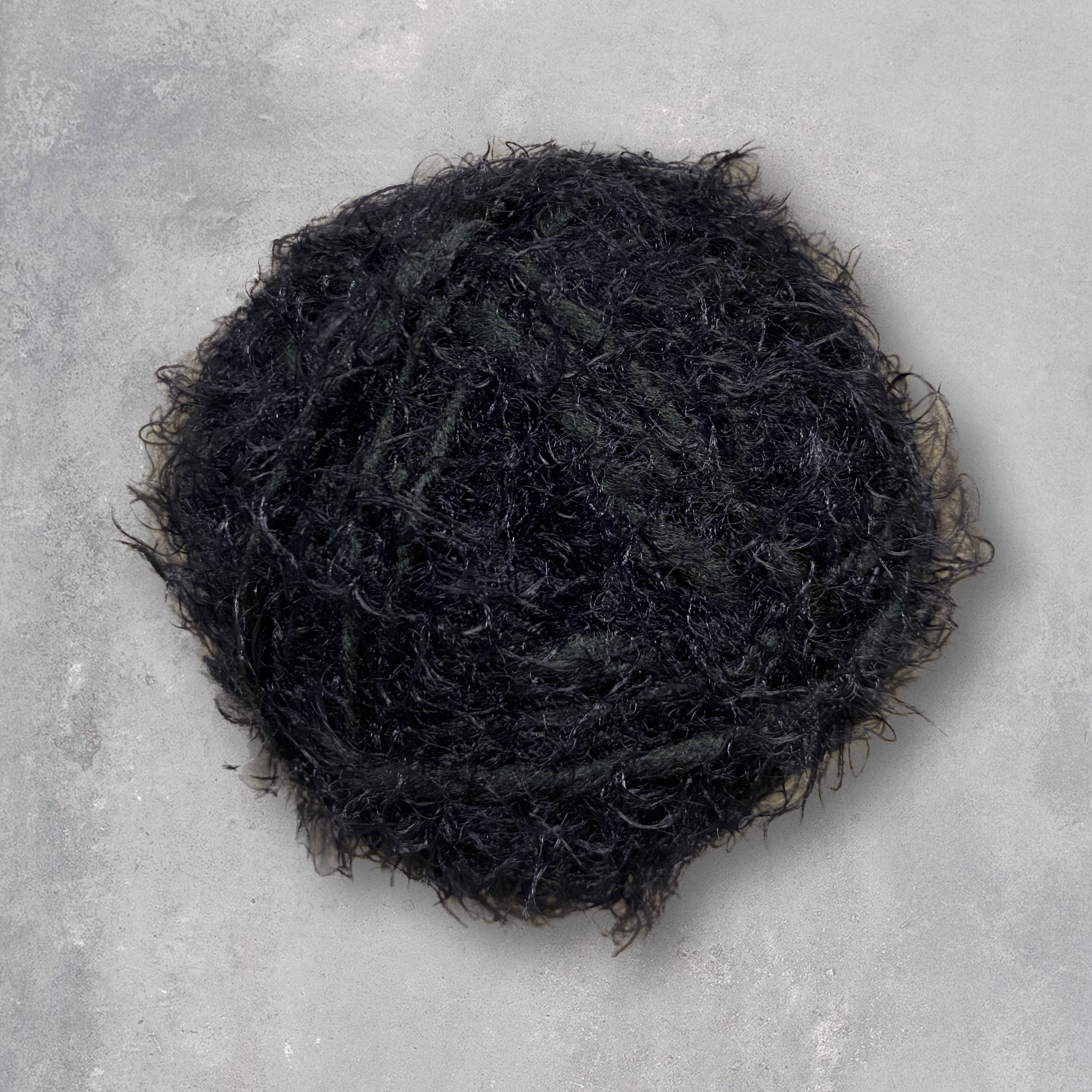 bellalana-lina-einzelkn-uel-mohairwolle-schwarz-flauschgarn image 2