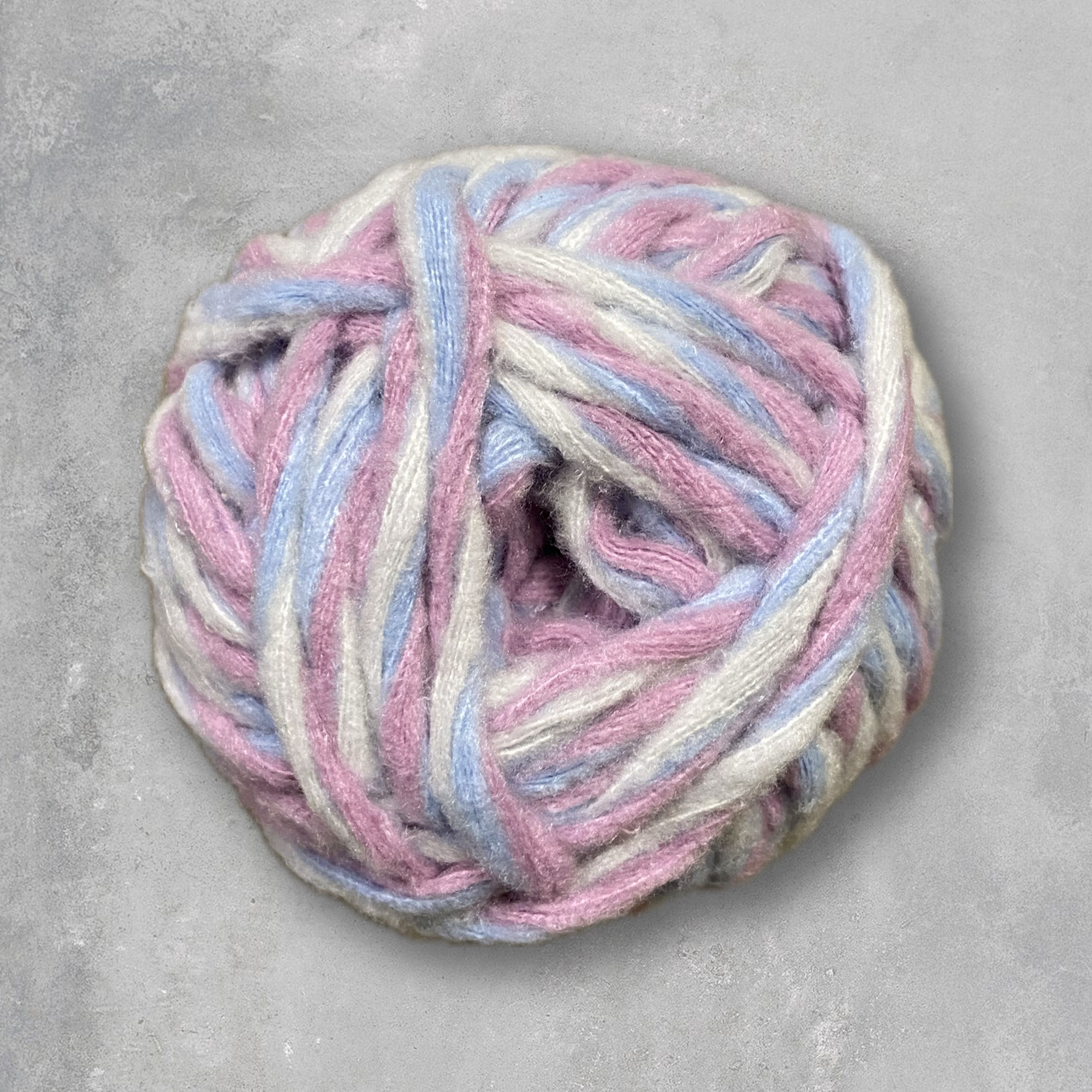 bellalana-twisted-garn-rosa-beige-102-vegan-deckenwolle image 8