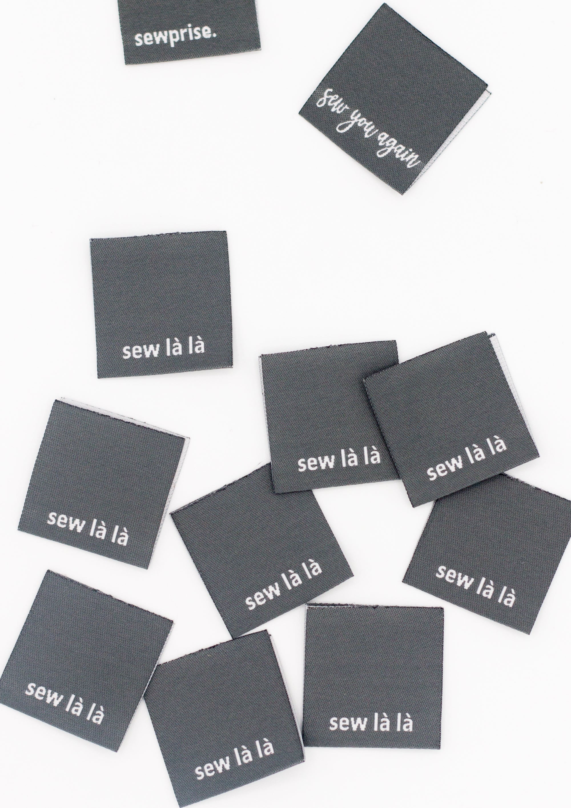 konfetti-patterns-label-sew-la-la-webetiketten-grau-9er-set image 1