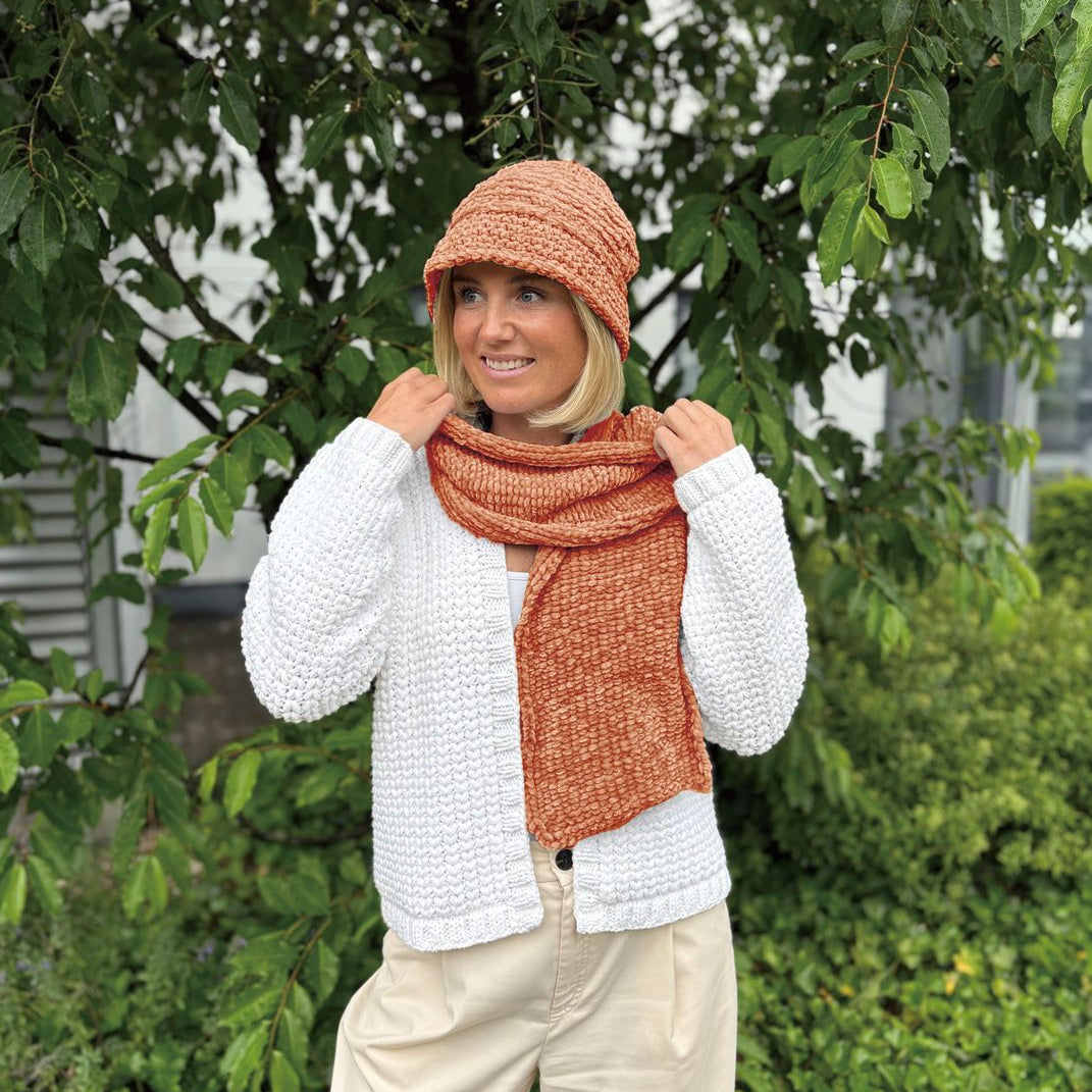 bellalana-chenille-special-set-schal-hut-fuchs-samtig-einheitsgr image 2