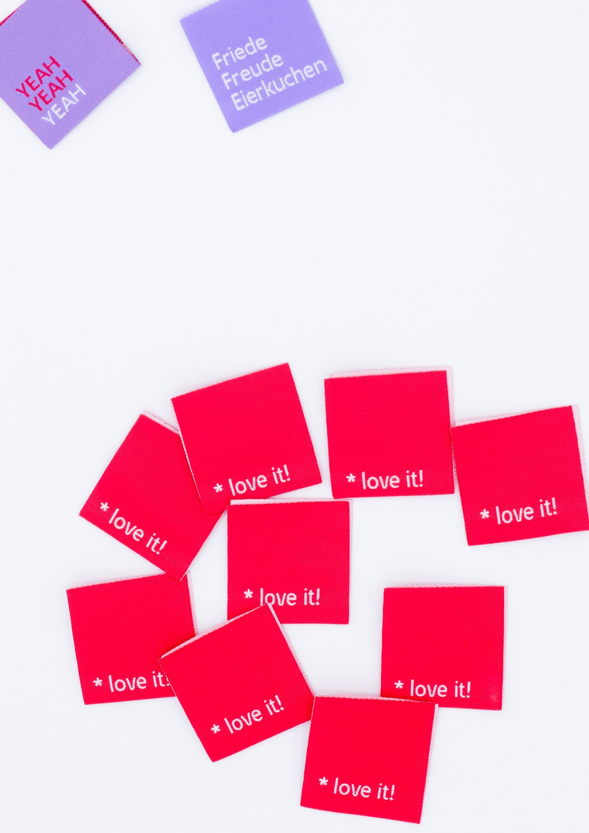 konfetti-patterns-label-weblabel-9er-set-love-it-rot-statement image 1