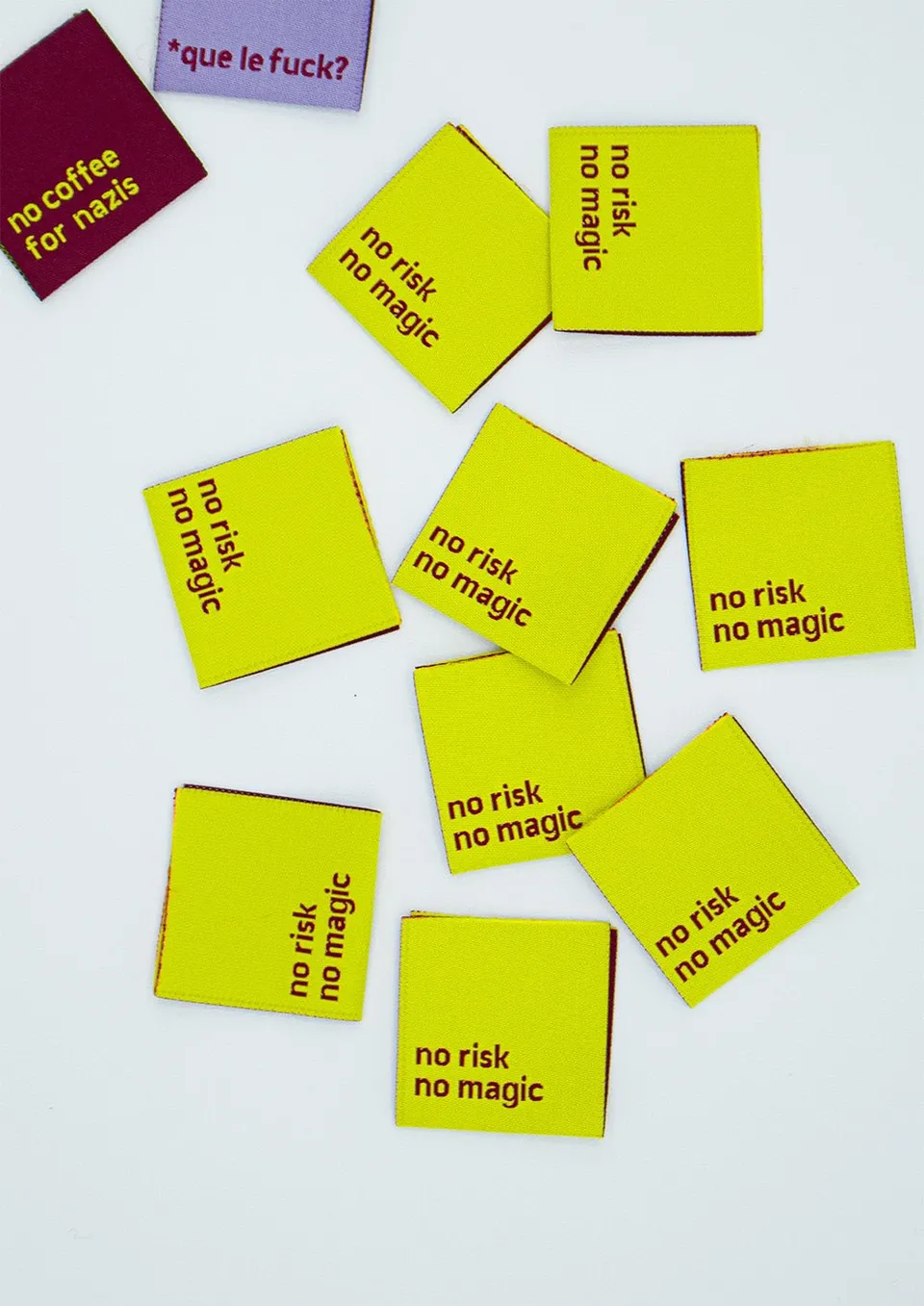 konfetti-patterns-label-no-risk-no-magic-weblabel-9er-set-3x3-cm image 1