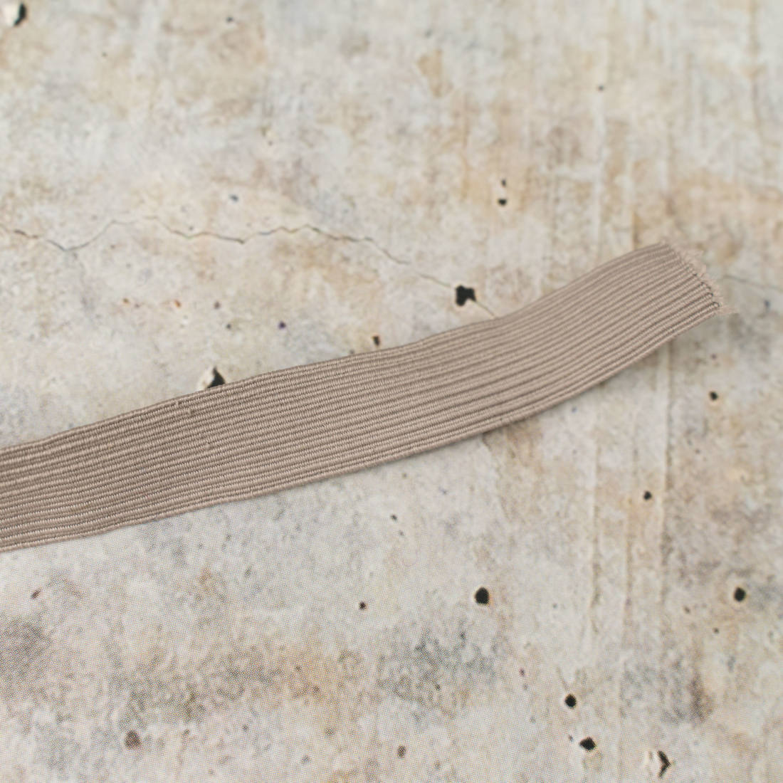 n-hfrosch-gummiband-farbig-15mm-beige-elastikband image 2