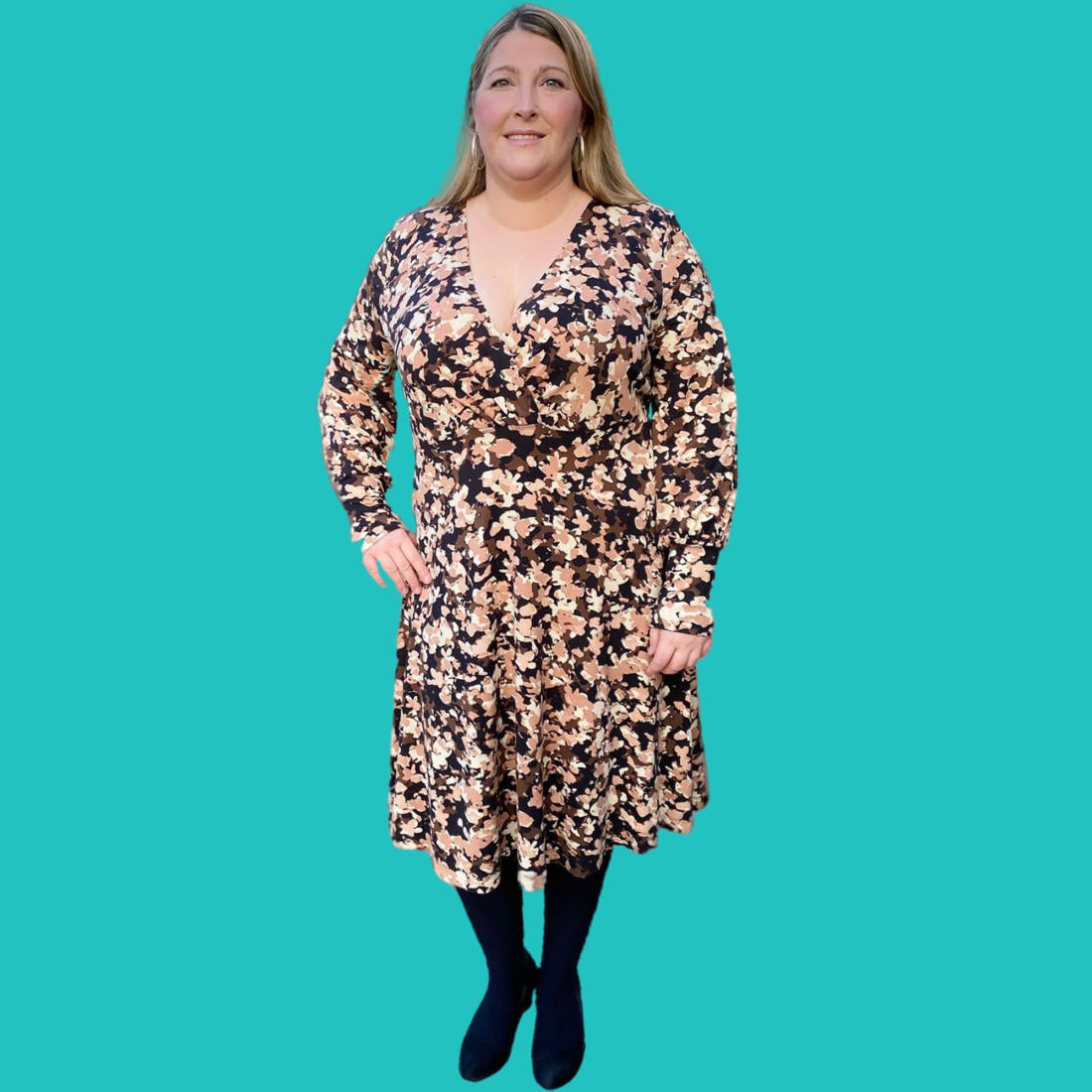 n-hfrosch-sihir-papierschnittmuster-damenkleid-wickeloptik image 5