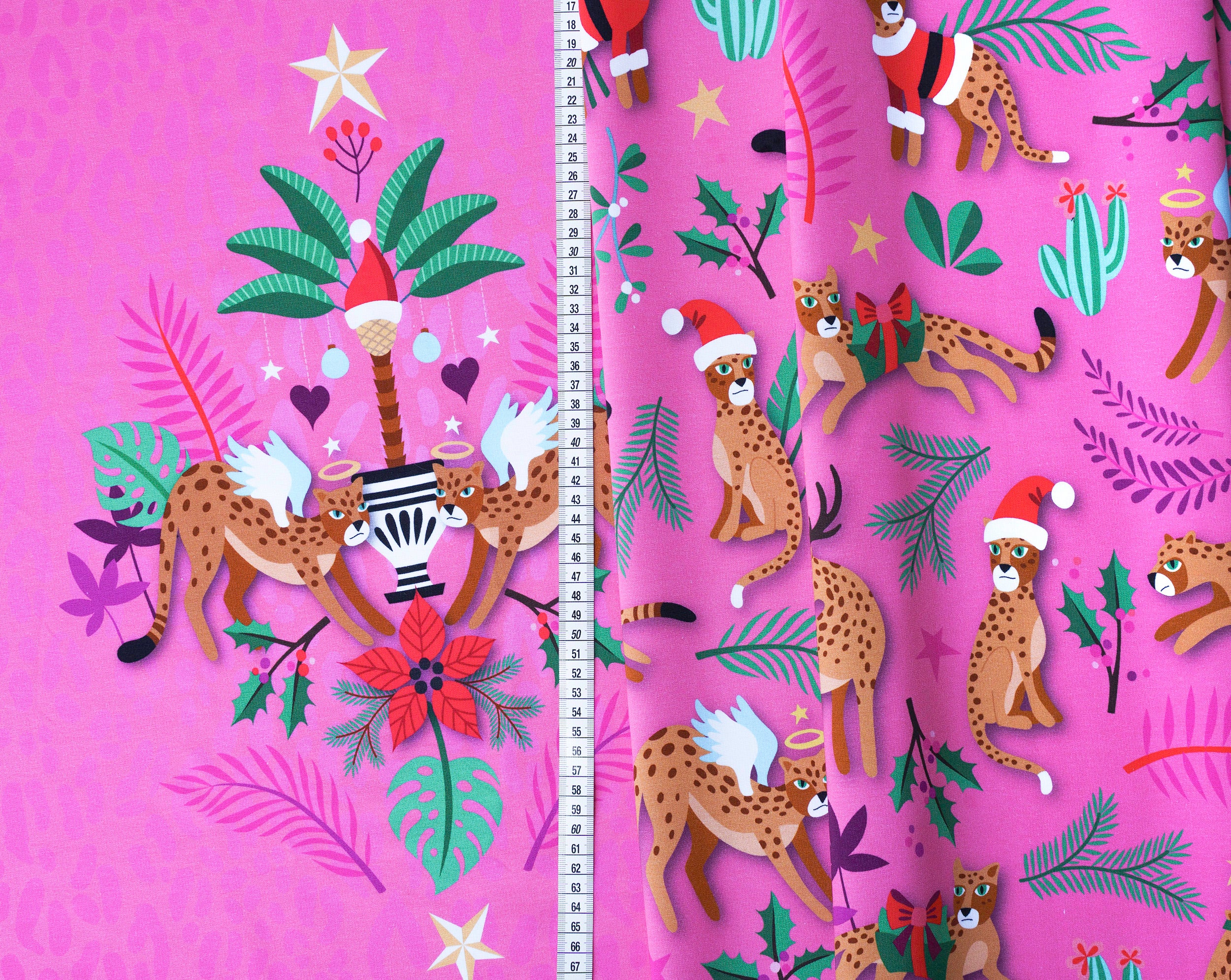 hamburger-liebe-wild-xmas-2025-leo-panel-pink-canvas-stoff-gots image 2